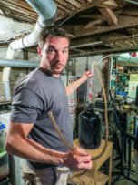 from http://mouthfulsfood.com/forums/index.php/topic/32208-aaron-padwee-fellow-winemaker-doored-to-death-in-queens/