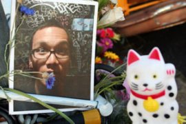 from: http://www.signonsandiego.com/entertainment/street/2008/07/ghost_bike_a_memorial_to_cycli_1.html picture from the San Diego Tribune